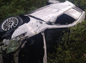 «Toyota Isis»-ը դուրս է եկել ճանապարհի երթևեկելի հատվածից և մոտ 400 մետր գլորվելով հայտնվել ձորում․  կան տուժածներ