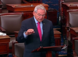 Սենատոր Մենենդեսն ու նրա կինը քրեական հետաքննության տակ են