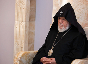 Католикос выразил соболезнования