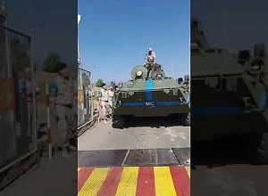 Ինչպես ռուս խաղաղապահները տեղաշարժեցին արցախցի ցուցարարների մեքենան ու ազատեցին մուտքը