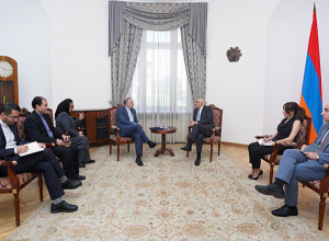 Փոխվարչապետ Մհեր Գրիգորյանն ընդունել է Իրանի դեսպանին