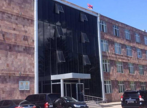 Պարզաբանում՝ անչափահասի նկատմամբ  բռնություն կատարած կնոջ ընտանիքի վերաբերյալ