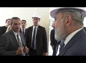 Վարչապետն Ազատանում ծանոթացել է թիվ 2 դպրոցի նոր մասնաշենքերի կառուցման ընթացքին