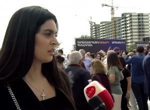 Կարեն Դեմիրճյանի թոռնուհու տպավորությունը արձանից