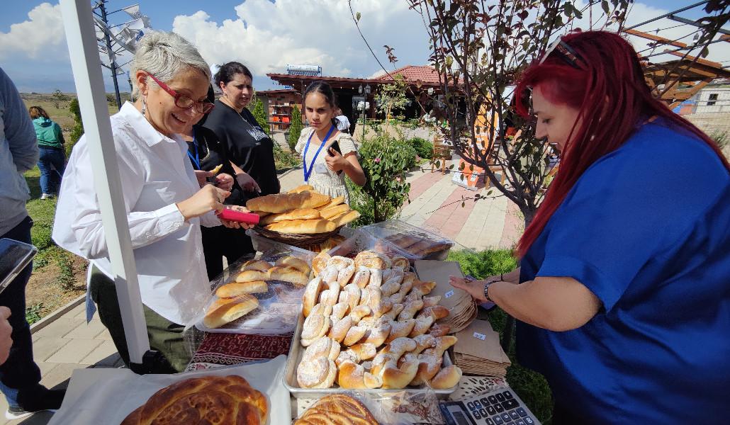 379550924_694460622133215_1450688480263290168_n