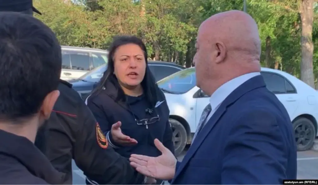 01000000-0aff-0242-5f55-08dbba5eaf89_cx0_cy49_cw0_w1023_r1_s