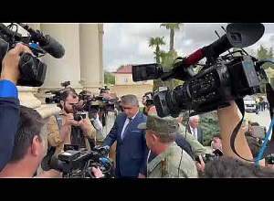 Начались переговоры