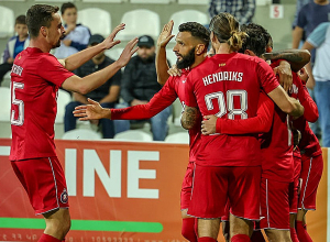 «Փյունիկը» 10 ֆուտբոլիստով հաղթեց «Նոային» և վերադարձավ առաջին հորիզոնական