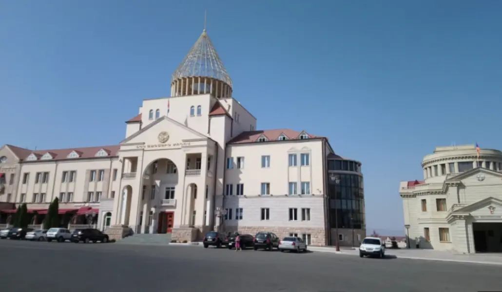 F51D2CB3-568D-4D8E-89C8-95F34CE42793_w1023_r1_s