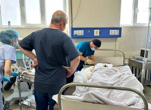 В Армению приехали израильские врачи для оказания помощи пострадавшим в результате взрыва в НК
