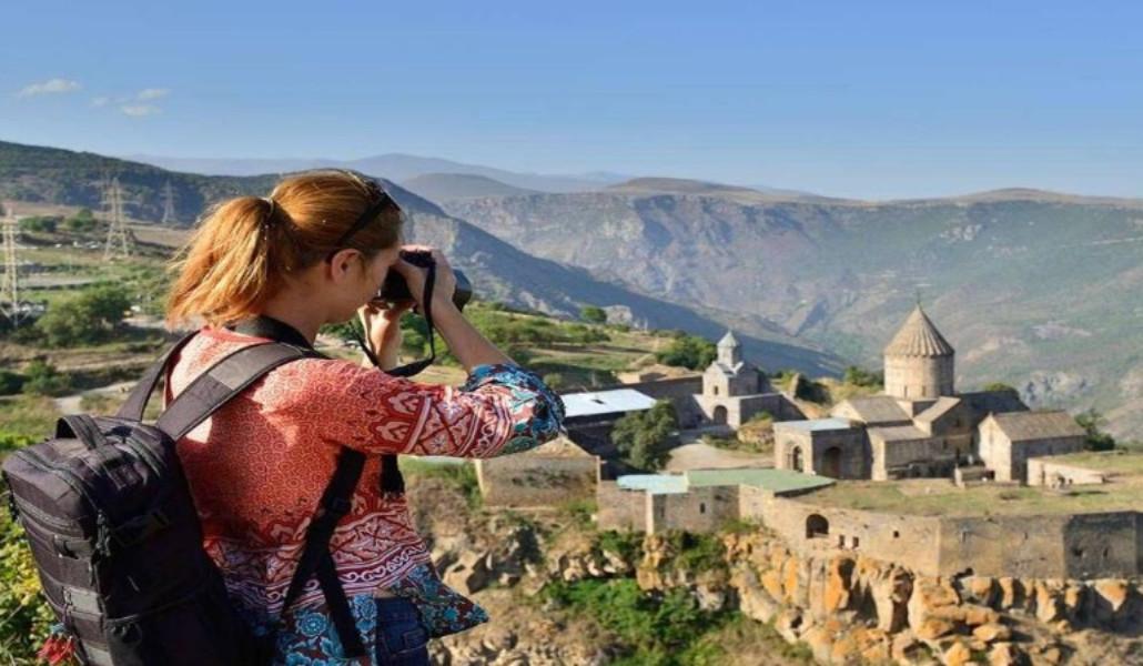 hunvarizbosashrjikneryHHum_shabat.am_