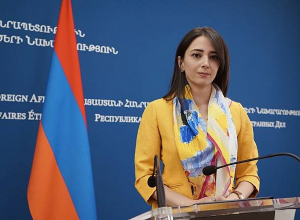 Мы предлагали и предлагаем Азербайджану начать процесс разблокировки коммуникаций как можно скорее: пресс-секретарь МИД