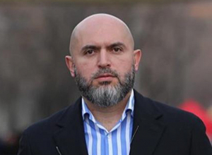 Армен Ашотян останется под стражей ещё три месяца