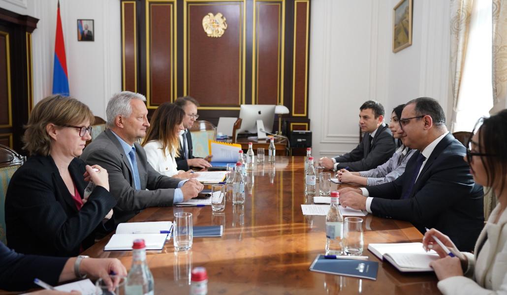 thumbnail_image_123650291 (2)