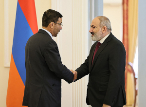 Обсуждались вопросы, связанные с дальнейшим развитием экономического сотрудничества Армения-ОАЭ