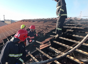 Գյումրու Մոցարտի փողոցի տներից մեկում հրդեհ է բռնկվել