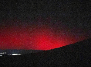 Հանրապետության տարբեր հատվածներում նկատվել է նման երևույթ․ Գագիկ Սուրենյանը կիսվել է բևեռափայլի լուսանկարով