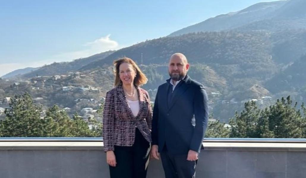 401616101_730641075764677_6184111756549185813_n