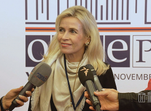 Հայաստանի քաղաքացիներն արժանի են խաղաղության, եւ ժամանակն է արդեն նոր ուղիներ գտնել խաղաղության համար. Պիա Կաումա