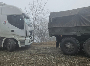 Փրկարարները քարշակել են բեռնատար ավտոմեքենան