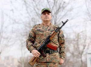 Զինծառայողները հանձնել են ստուգարքներ շարային վարժաձևերից՝ առանց զենքի և զենքով