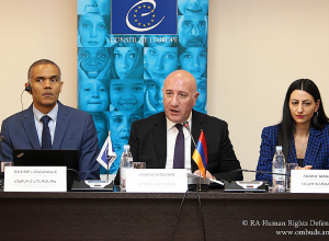 Զինված ուժերը պետք է կառուցված լինեն ու գործեն իրավունքահեն գաղափարների հիման վրա. Անահիտ Մանասյան