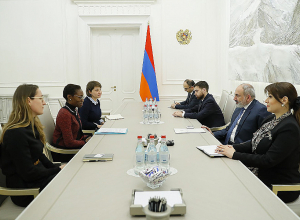 Վարչապետն ընդունել է Միջազգային ճգնաժամային խմբի նախագահին