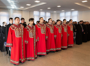 Ամենայն Հայոց Կաթողիկոսն ընդունեց  Մայր Աթոռի սարկավագաց դասին