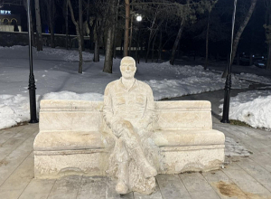 Վազգեն Սարգսյանի՝ Շուշիում տեղադրված արձանի կրկնօրինակը՝ Ջերմուկում