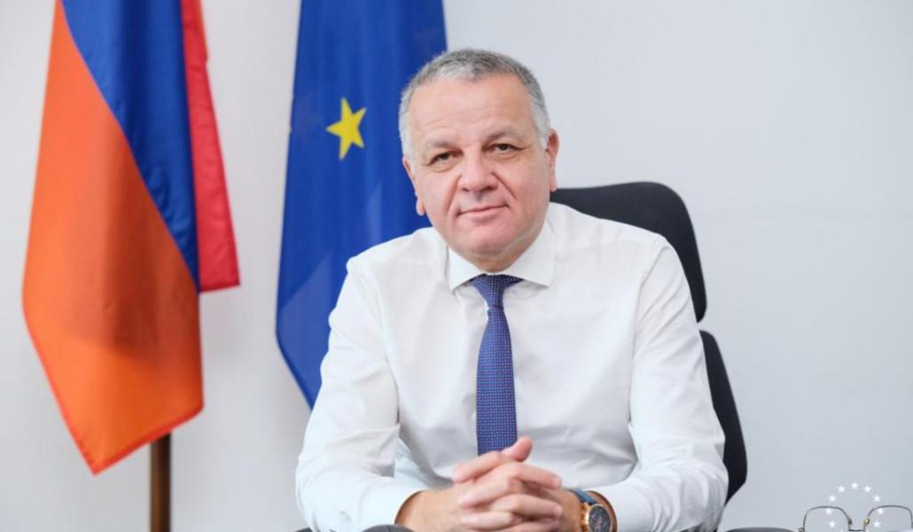 l-0x46wh-1089x634z-0.7218-1024x596