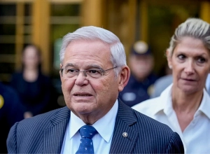 Մեղադրանքներ սենատոր Մենենդեզի դեմ