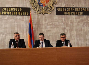 Վայոց ձորի մարզպետը աշխատակազմին է ներկայացրել նորանշանակ տեղակալներին