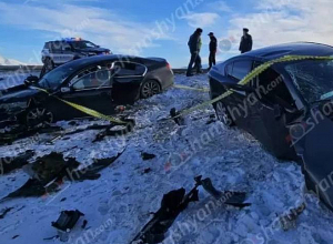 Երևան-Վանաձոր ճանապարհին բախվել են Lexus-ն ու Mazda-ն. վեց հոգի տեղափոխվել են հիվանդանոց