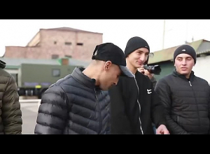 Պաշտպանության նախարարն այցելել է ՊՆ կենտրոնական հավաքակայան։