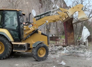 Ապօրինի կառուցված և նորմերին չհամապատասխանող շինություններն ապամոնտաժվում են․ Երևանի քաղաքապետարան