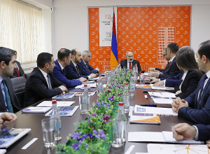 В 2023 году было осуществлено 220 тысяч сделок с недвижимостью, что на 7,2 процента больше, чем в 2022 году: Премьер-министр посетил Комитет кадастра