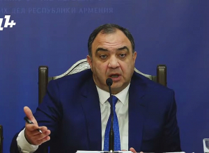 Վահե Ղազարյանը` Ալեն Սիմոնյանի քաղաքացու վրա թքելու և չպատժվելու մասին