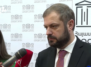 В заявлении от 9 ноября нет такого: Папоян о наблюдении за дорогой со стороны ФСБ РФ