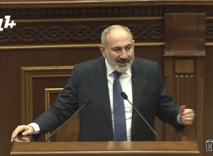 «Говорят: стол накрыт, как хотите привезите нашего ребёнка»: Пашинян о смерти солдата