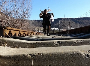 Ջահել-ջիվան Բաբկեն պապը