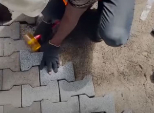 Ինչպես է նիգերիական ընկերությունը հին անվադողերից պատրաստում  սալահատակ