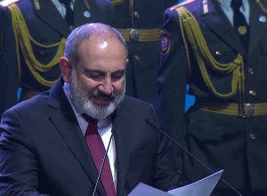 Բանակը պետք է դադարի լինել էժանագին կենացների օբյեկտ կամ կենացների էժանագին օբյեկտ․ Նիկոլ Փաշինյան