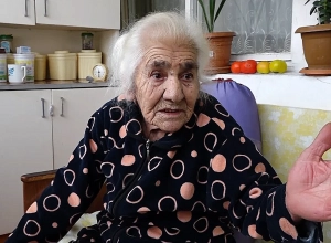 Հմիկ՝ աղջիկն ա փախցնում, տղեն չի փախցնում. Ծաղկո տատ