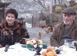 Ինտելիգենտ Ալբերտը և գեղեցկուհի Ասյան