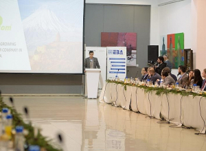 Аккредитованные в Армении послы, руководители группы компаний Galaxy и Ucom выступили на крупнейшем мероприятии Европейской Бизнес-Ассоциации