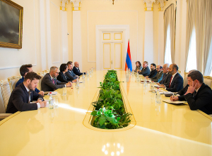 Վահագն Խաչատուրյանը վերահաստատել է վերջնական ու կայուն խաղաղության հասնելու Հայաստանի միանշանակ դիրքորոշումը