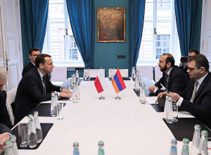 Միրզոյանը և Սիկորսկին քննարկել են տարածաշրջանային անվտանգության հարցեր