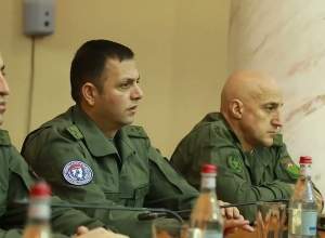 Պաշտպանության նախարար Սուրեն Պապիկյանի գլխավորությամբ անցկացվել է աշխատանքային խորհրդակցություն։