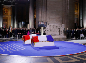 Փարիզի Պանթեոնում տեղի է ունենում Միսաք Մանուշյանի և նրա կնոջ՝ Մելինե Մանուշյանի աճյունների վերահուղարկավորությունը