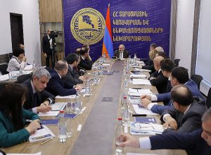 Լավ է, որ կառուցում ենք, բայց ինչ-որ իքս պահի անհարթություն ես տեսնում՝ ասում ես, կարո՞ղ է ինչ-որ բան սխալ ենք անում ․ վարչապետ